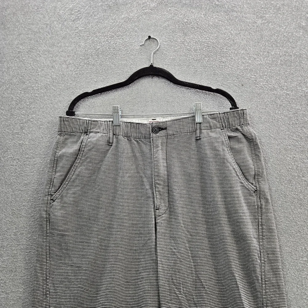 Levi's Men Pants L/G Black Check Chino Button Relaxed Logo